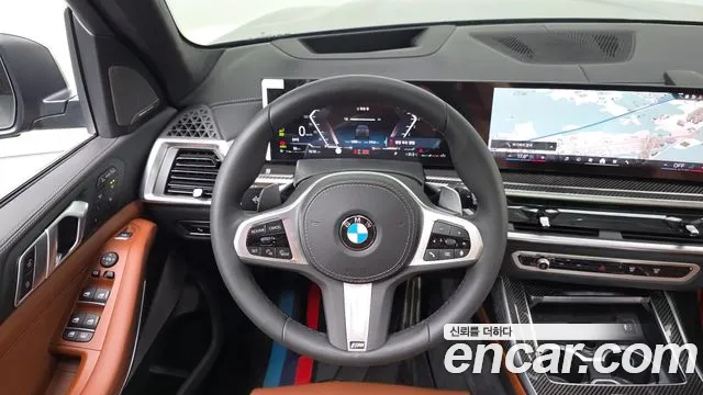 BMW X7 — Фото автомобиля 17