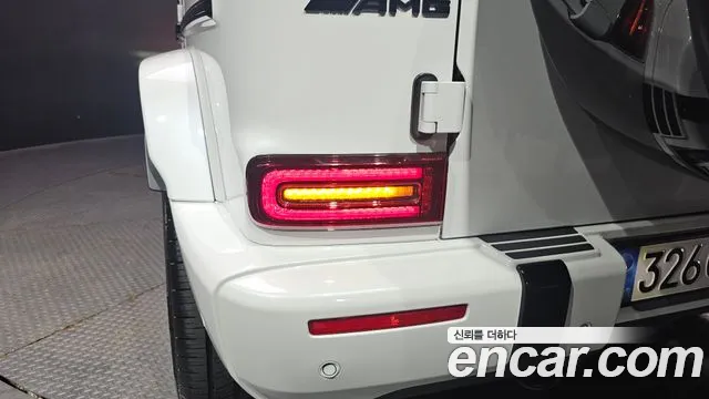 Mercedes-Benz G-Class — Фото автомобиля 19