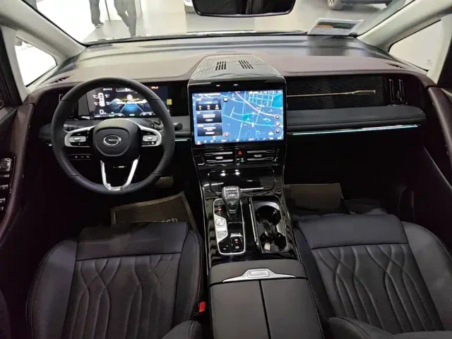 GAC Trumpchi M8 — Фото автомобиля 9