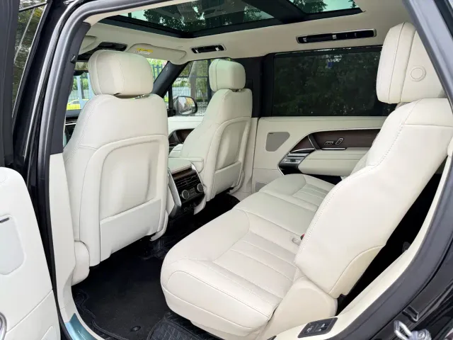 Land Rover Range Rover — Фото автомобиля 13
