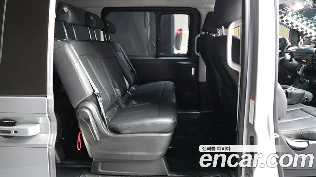 Hyundai Staria Staria L3.5 Tourer 11 мест — Фото автомобиля 12
