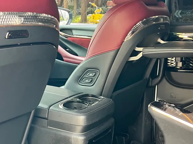GAC Trumpchi M8 — Фото автомобиля 20