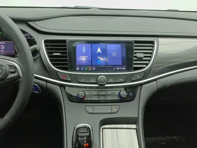Buick LaCrosse — Фото автомобиля 15