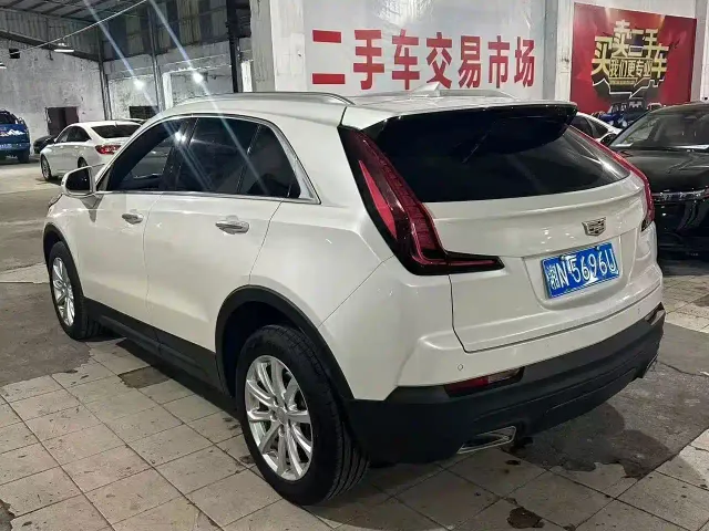 Cadillac XT4 — Фото автомобиля 8