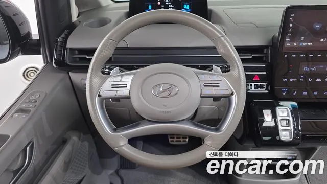 Hyundai Staria Staria 4WD Lounge 9 мест — Фото автомобиля 13