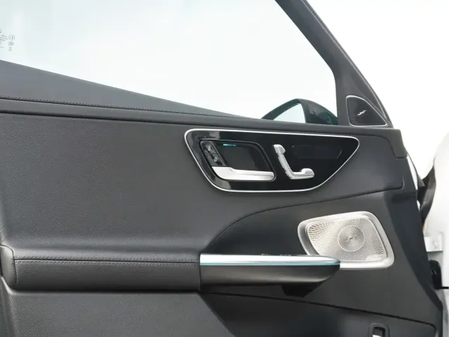 Mercedes-Benz C-Class — Фото автомобиля 10
