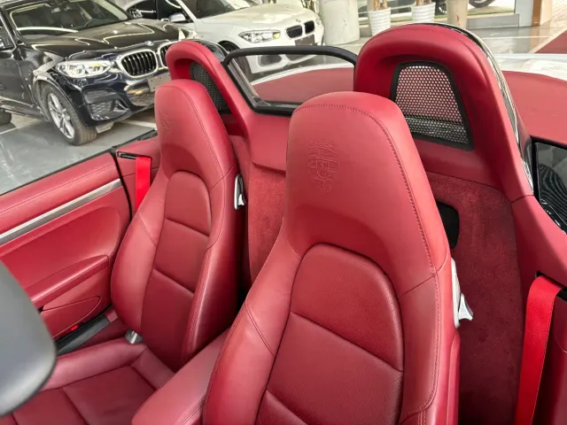 Porsche 718 — Фото автомобиля 7