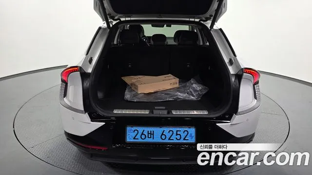 Kia EV6 — Фото автомобиля 20