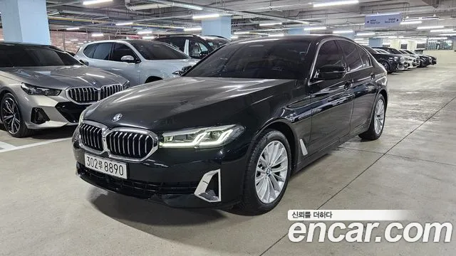 Фотография автомобиля — BMW 5 Series G30
