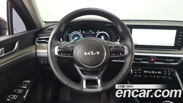 Kia K5 Generation 3 — Фото автомобиля 12