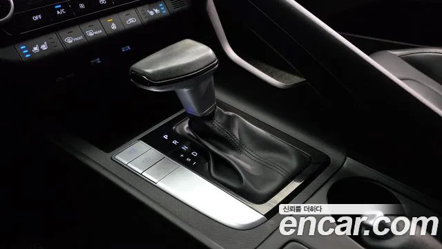 Hyundai AVANTE Avante (CN7) — Фото автомобиля 9