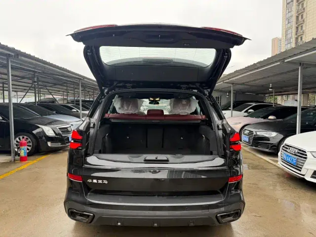 BMW X5 — Фото автомобиля 12