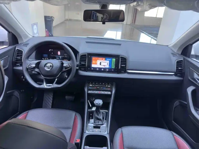 Skoda Karoq — Фото автомобиля 20