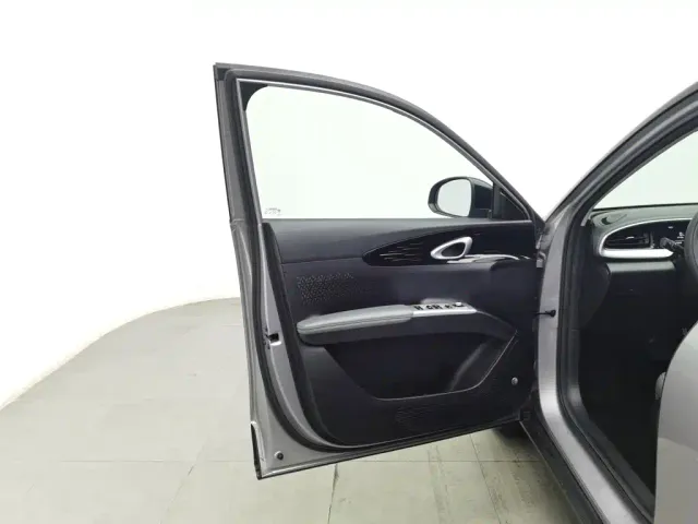 Geely Galaxy Starry Wish 2025 UP 410km Explorer Edition — Фото автомобиля 8