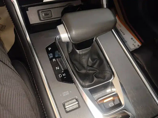 Changan CS75 — Фото автомобиля 13