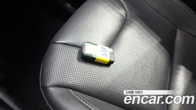 Kia Niro — Фото автомобиля 22
