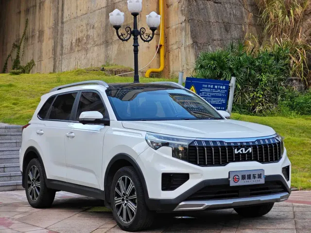 Kia Sportage — Фото автомобиля 2