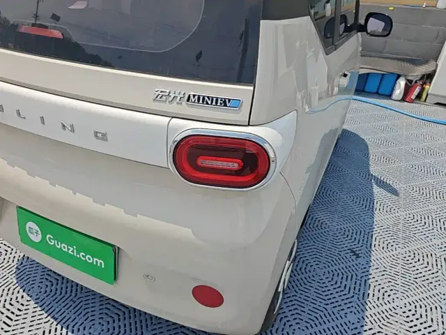 Wuling Hongguang Mini EV — Фото автомобиля 7