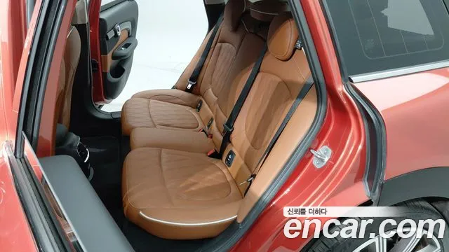 MINI Clubman — Фото автомобиля 11