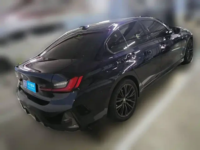 BMW 3 Series — Фото автомобиля 2