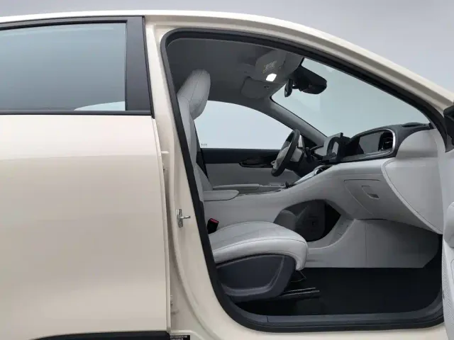 Geely Starry Wish — Фото автомобиля 23