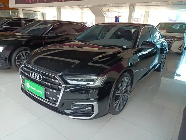 Фотография автомобиля — Audi A6L