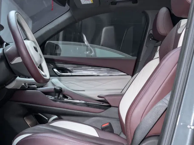 Geely Xingyue L — Фото автомобиля 12