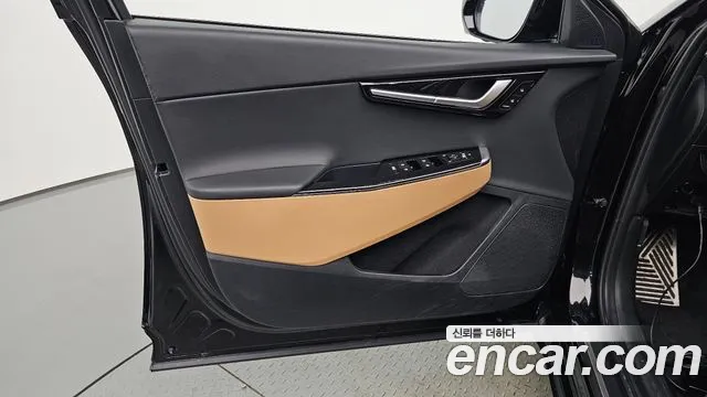 Kia EV6 — Фото автомобиля 13