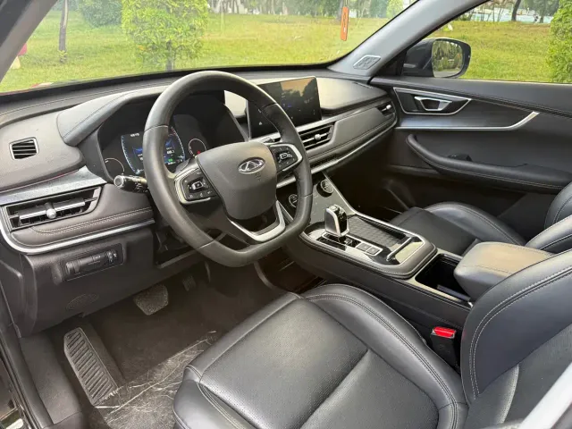 Chery Tiggo 8 — Фото автомобиля 11