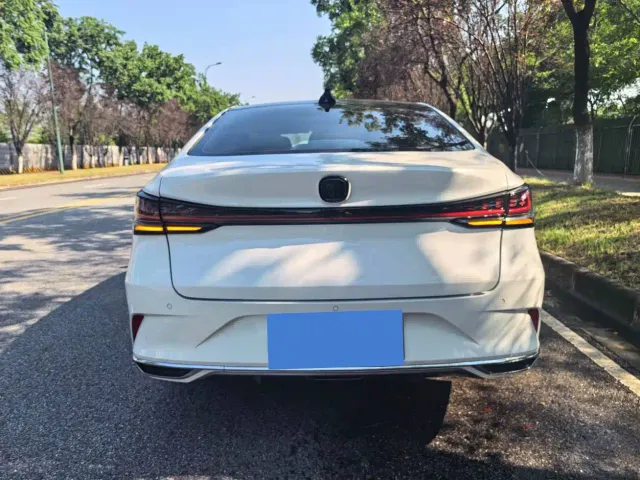 Changan Raeton Plus — Фото автомобиля 5