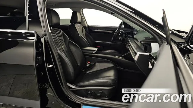Hyundai Grandeur GN7 — Фото автомобиля 17