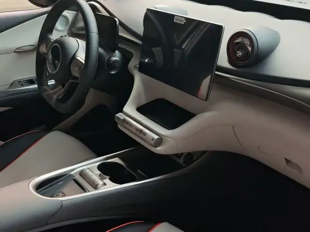 BYD Dolphin — Фото автомобиля 3