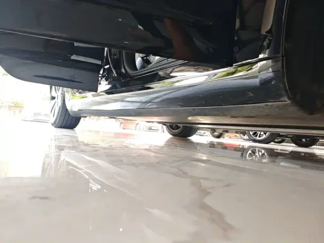 Tesla Model 3 — Фото автомобиля 20