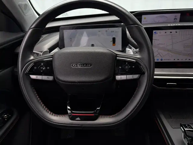 Changan Z6 — Фото автомобиля 12