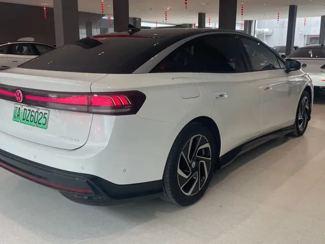 Volkswagen ID.7 Vizzion — Фото автомобиля 6