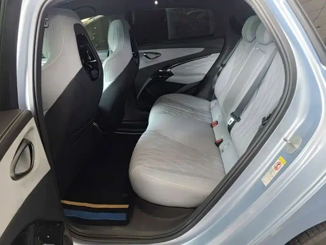 BYD Seal — Фото автомобиля 16