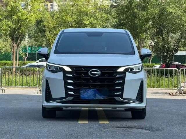 GAC Trumpchi M6 — Фото автомобиля 2