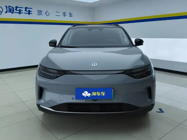 Leapmotor C11 — Фото автомобиля 2