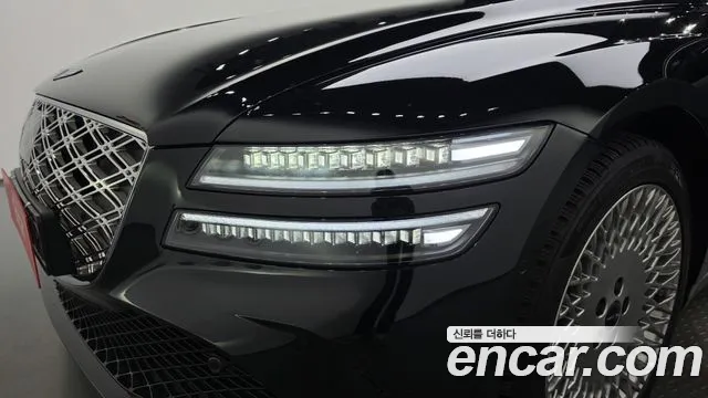 Genesis G80 Бензин 3.5 турбо AWD — Фото автомобиля 5