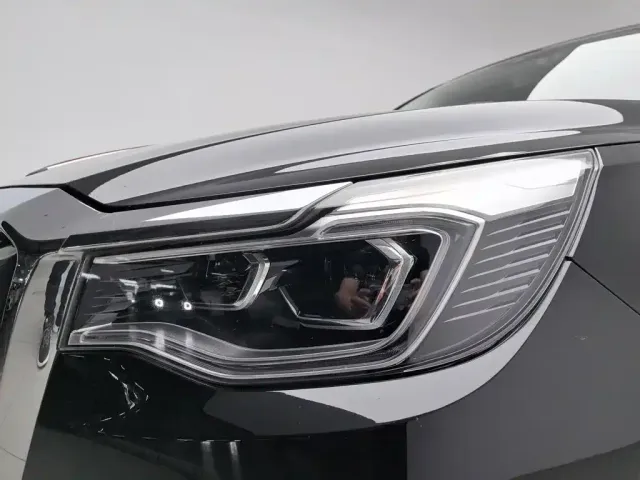 Hongqi HS7 — Фото автомобиля 7