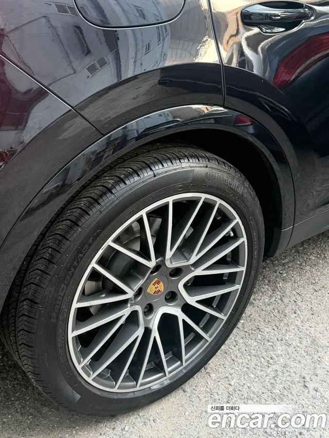 Porsche Cayenne PO536 — Фото автомобиля 4