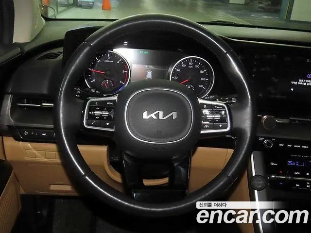 Kia Canival Carnival 4 поколение Дизель 11 мест Prestige — Фото автомобиля 8