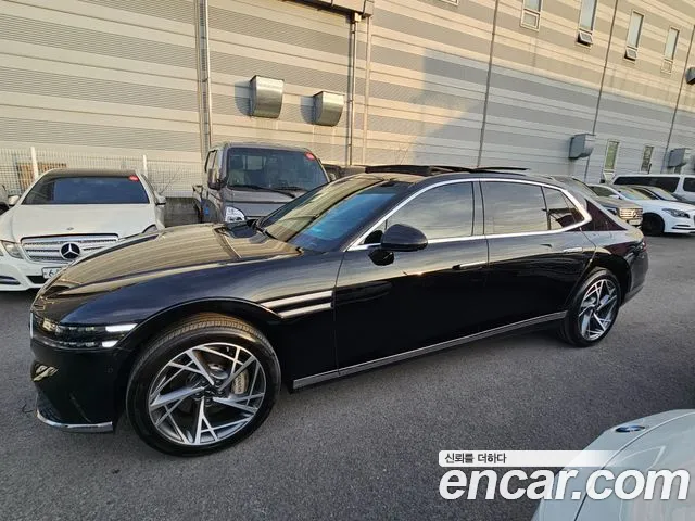 Genesis G90 Бензин 3.5 турбо AWD — Фото автомобиля 2