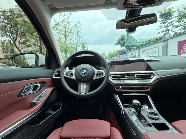 BMW 3 Series — Фото автомобиля 14