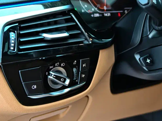 BMW 6 Series Gran Turismo — Фото автомобиля 25