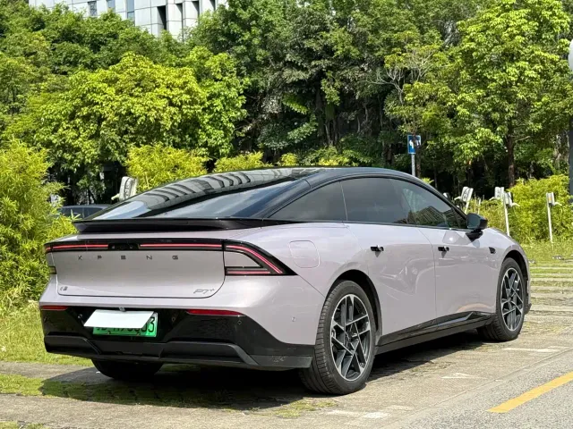 XPeng XPeng P7+ 2024 Ultra Long Range Max — Фото автомобиля 7