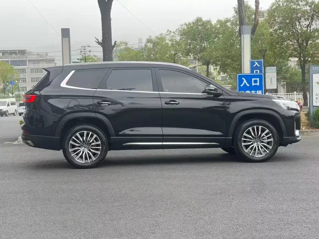 Jetour X90 Plus — Фото автомобиля 7