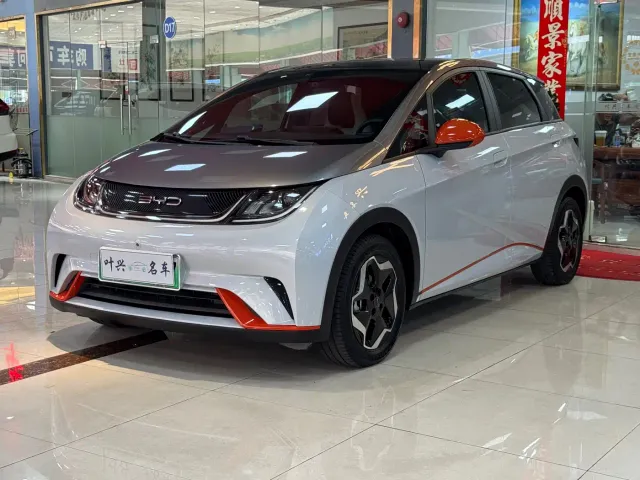 Фотография автомобиля — BYD Dolphin