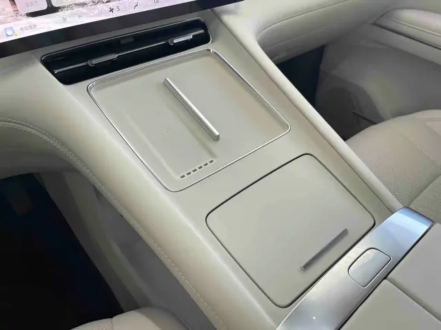 Wuling Starlight L — Фото автомобиля 17