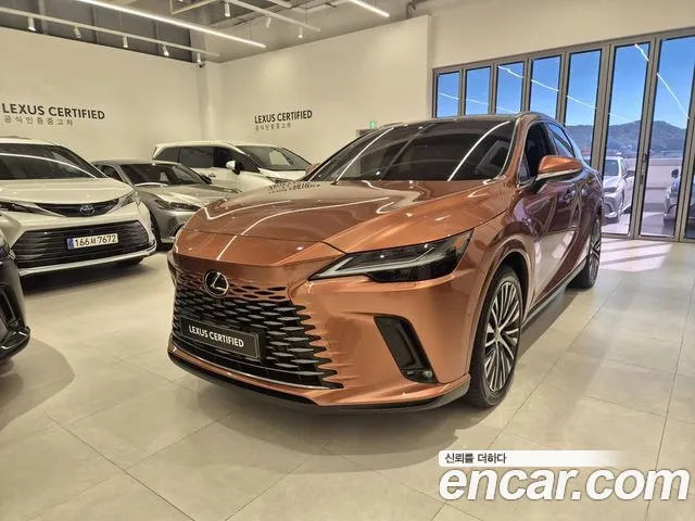 Фотография автомобиля — Lexus RX RX450h+ 5th Gen